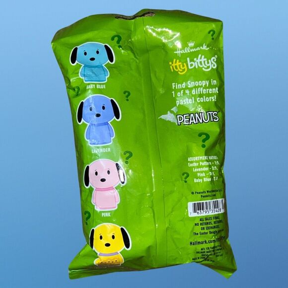 NIP Hallmark Itty Bittys Plush Peanuts Snoopy Pastel Surprise Sealed Blind Bag - Picture 4 of 4